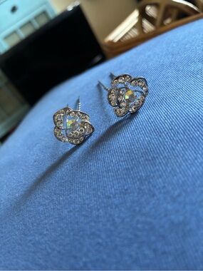 Silver Crystal Flower Hair Pins - Clear Sparkle
